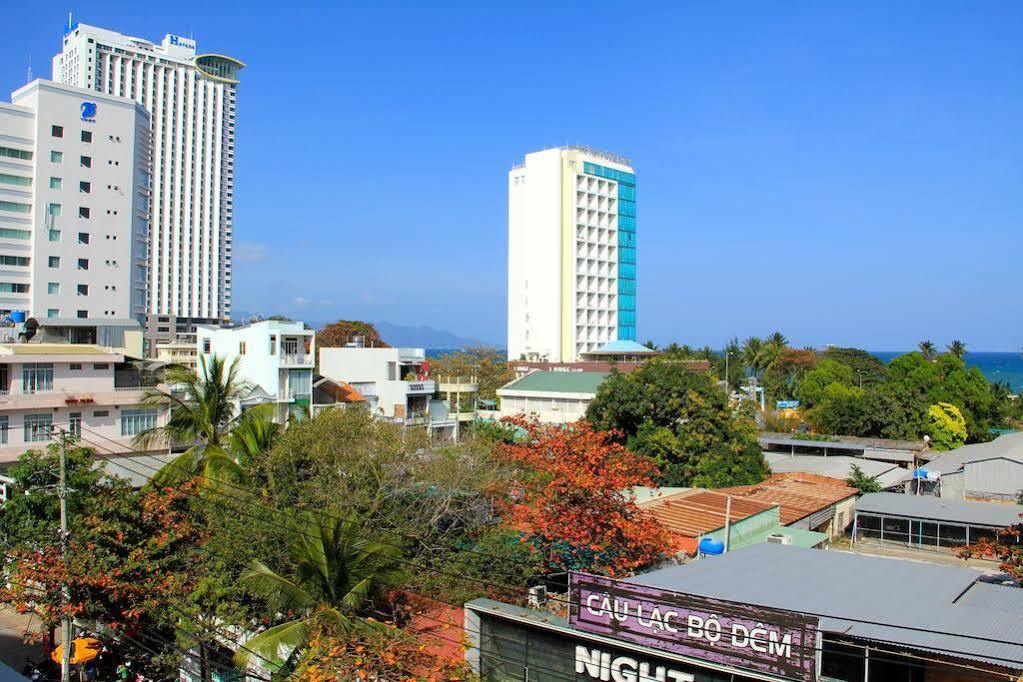Hanhcafe Hotel Nha Trang Exterior foto
